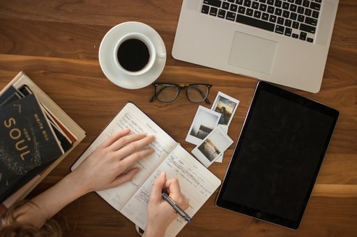 Cultural and Creative Industries (CCIs) Experimental Policy for Developing Microcredentials (MC) (CREDEX)